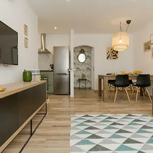  Apartament Lara